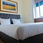 Residencial Do Areeiro Gæstehus