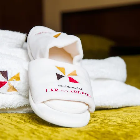 Residencial Do Areeiro بيت ضيافة 2*