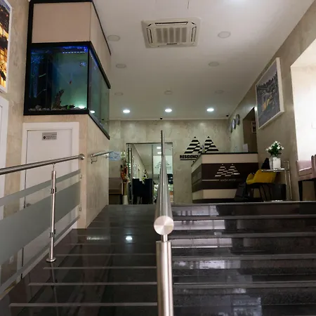 Residencial Do Areeiro 3*