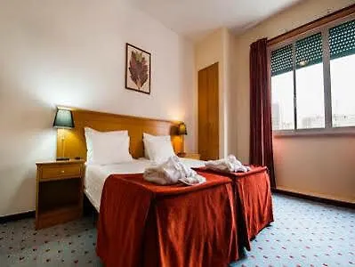 Гостевой дом Residencial Do Areeiro 2*