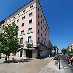 게스트하우스 Residencial Do Areeiro 2*