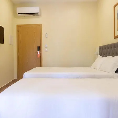 Residencial Do Areeiro Лісабон