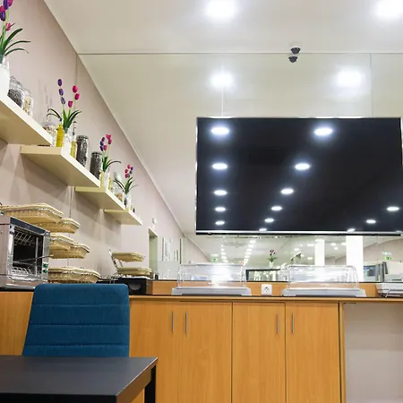 Residencial Do Areeiro 2* Лісабон