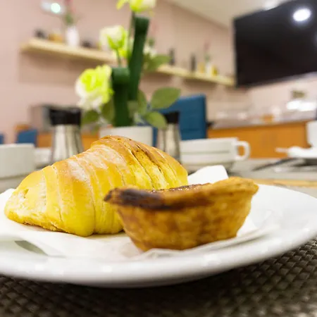 Residencial Do Areeiro 게스트하우스 리스본